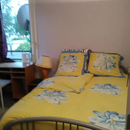 Ina-olivia F5 A Maison d'hôtes *