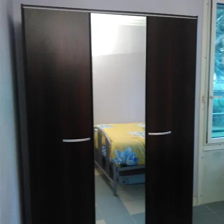 Maison d'hôtes Ina-olivia F5 A Massy (Essonne)