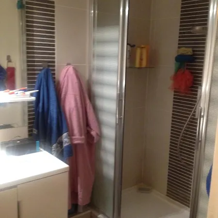Maison d'hôtes Ina-olivia F5 A